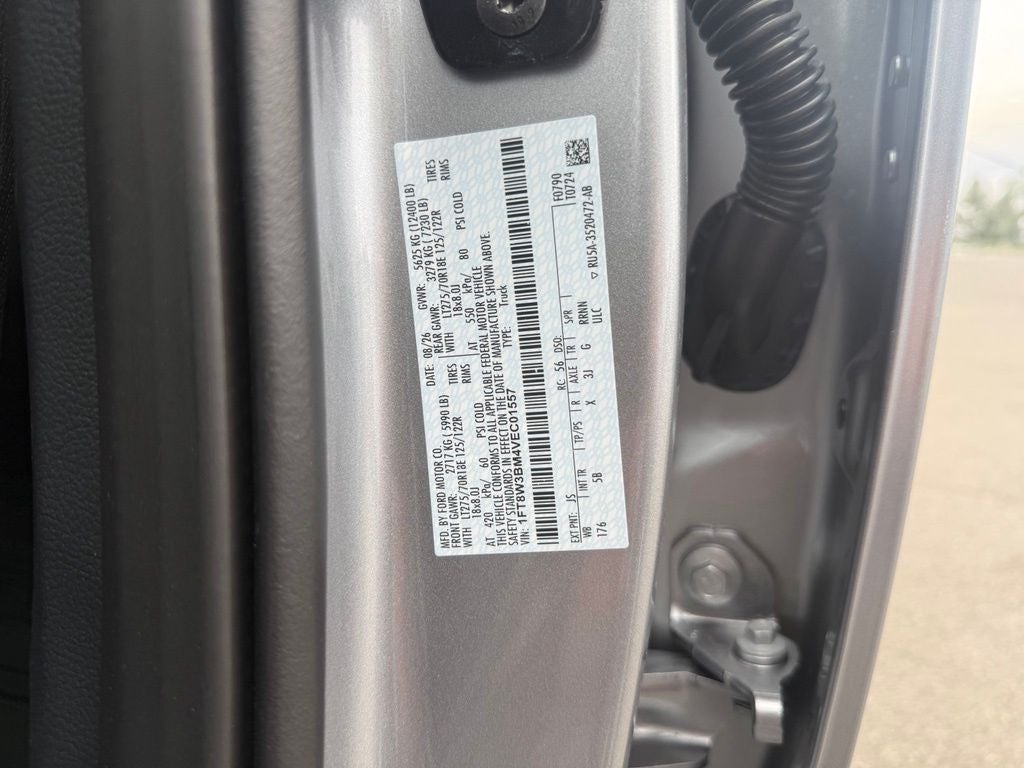 2027 Ford F-350SD Lariat