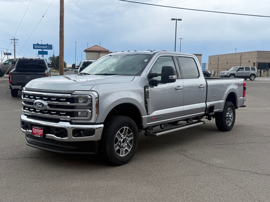 2027 Ford F-350SD Lariat