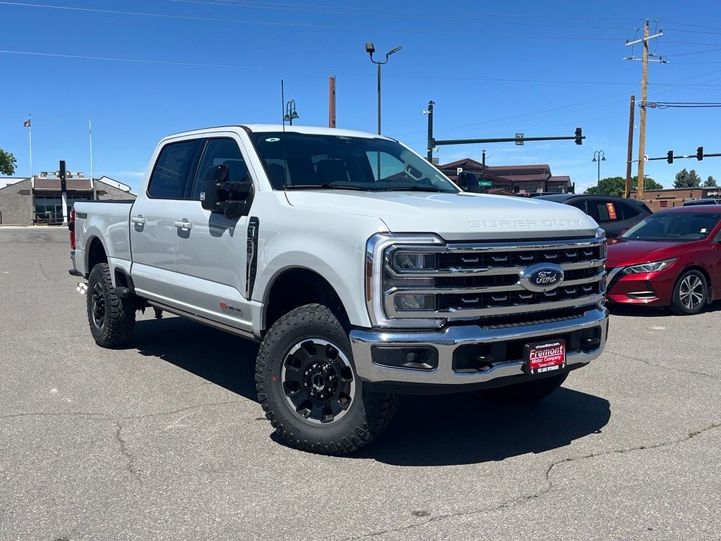 2026 Ford F-350SD Lariat Tremor