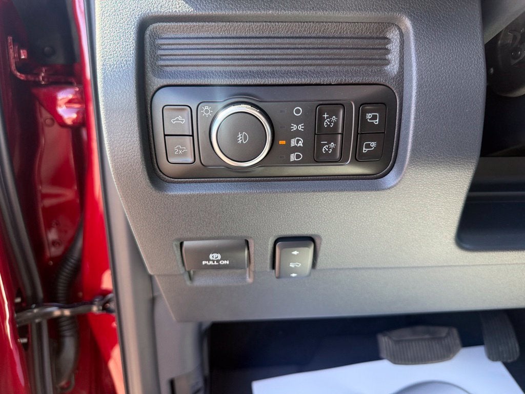 2027 Ford F-350SD Lariat Tremor