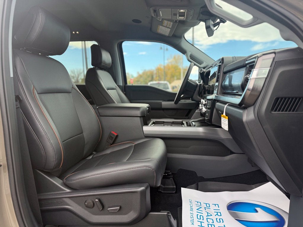 2027 Ford F-350SD Lariat Tremor