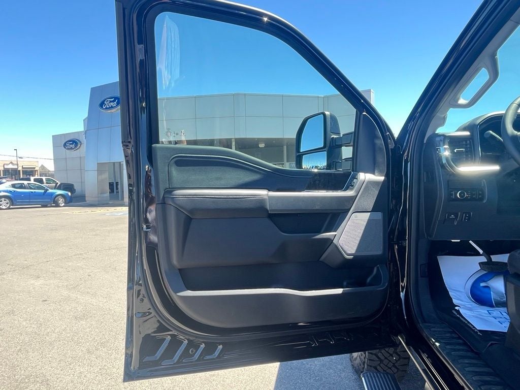 2026 Ford F-350SD Lariat Tremor