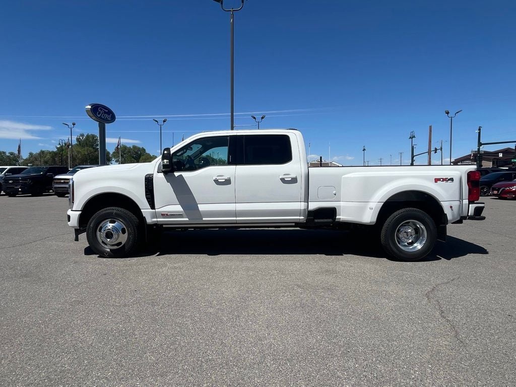 2026 Ford F-350SD Platinum DRW