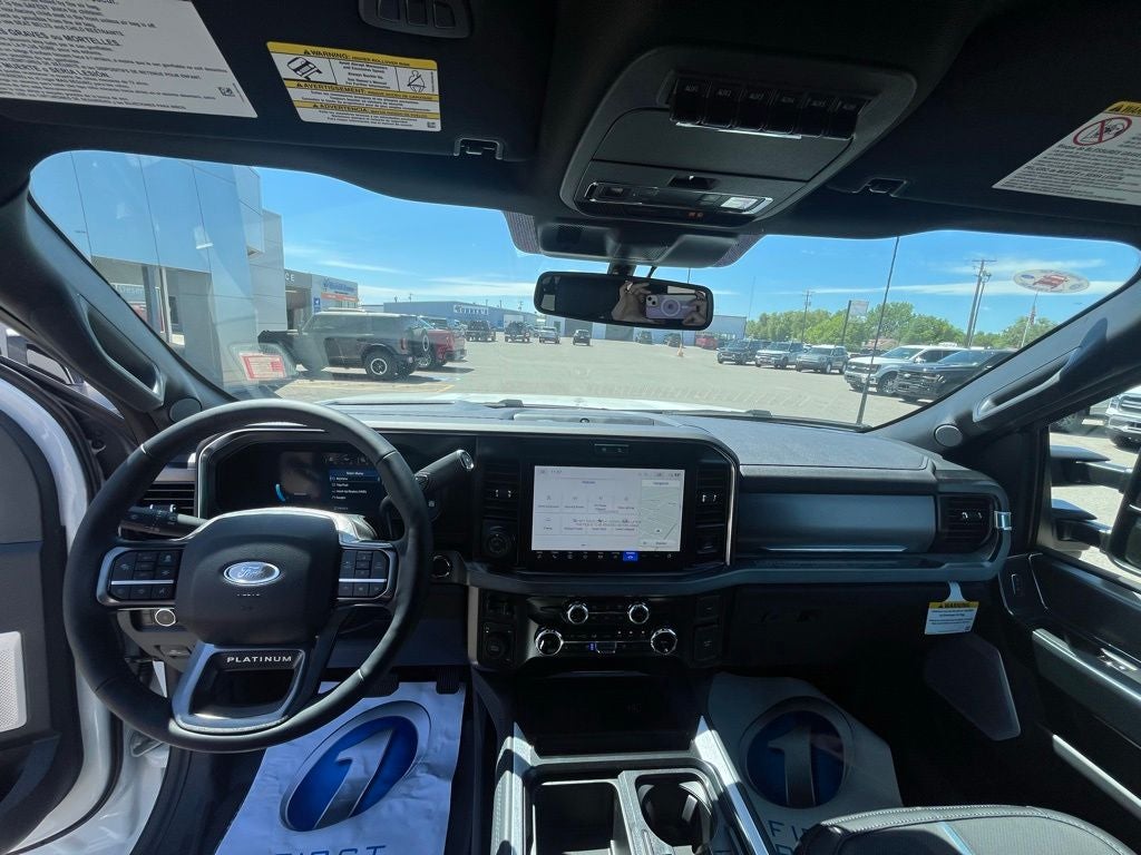 2026 Ford F-350SD Platinum DRW