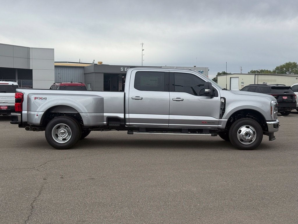 2027 Ford F-350SD XLT DRW
