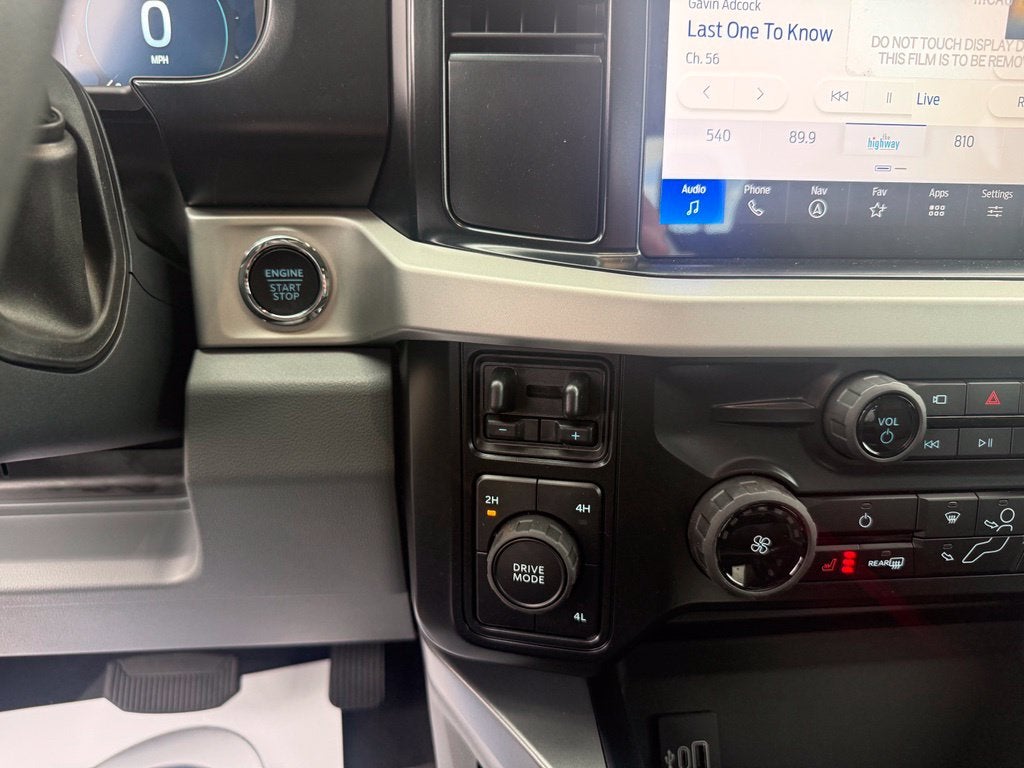 2027 Ford F-350SD XLT DRW