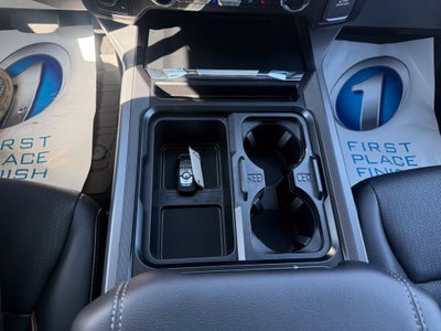2027 Ford F-350SD Lariat DRW