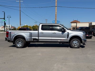 2027 Ford F-350SD Lariat DRW