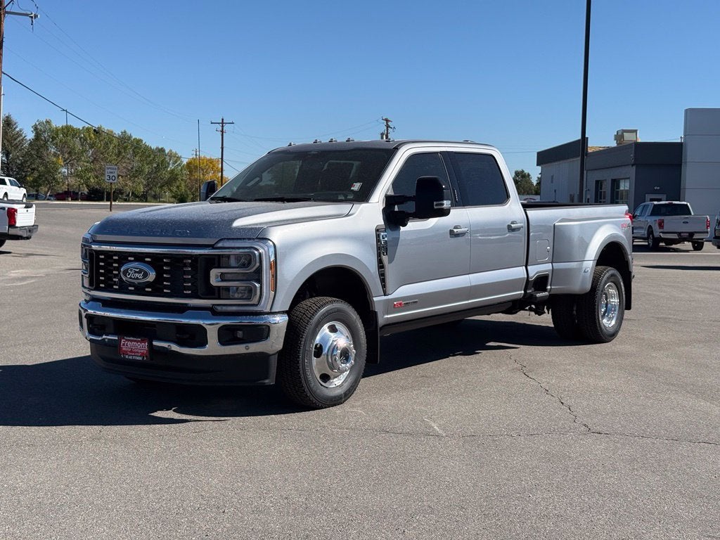 2027 Ford F-350SD Lariat DRW