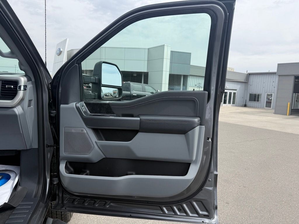 2026 Ford F-350SD XLT DRW