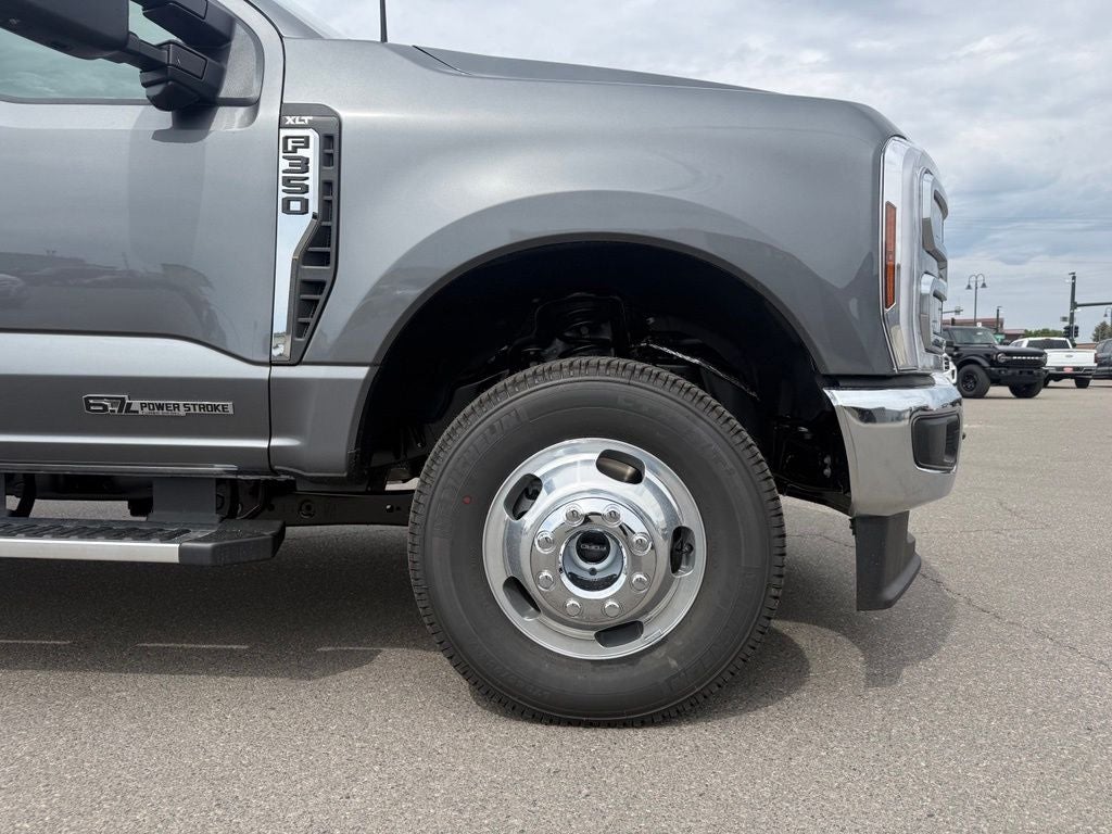 2026 Ford F-350SD XLT DRW