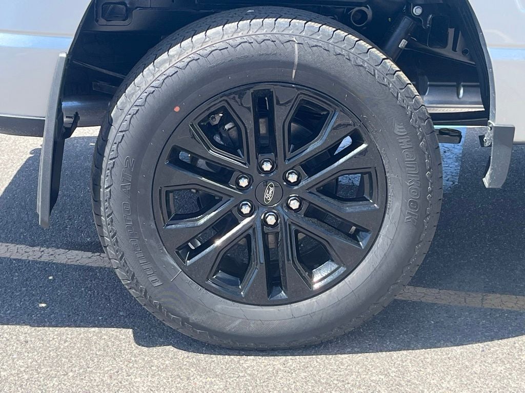 2026 Ford F-150 Lariat Black Appearance Pkg