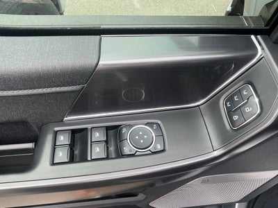 2026 Ford F-150 Lariat Black Appearance Pkg