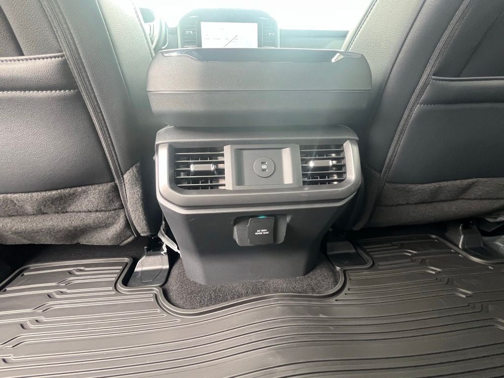 2026 Ford F-150 Lariat Black Appearance Pkg
