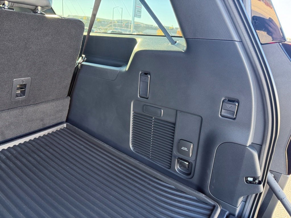 2027 Ford Expedition Max MAX Platinum