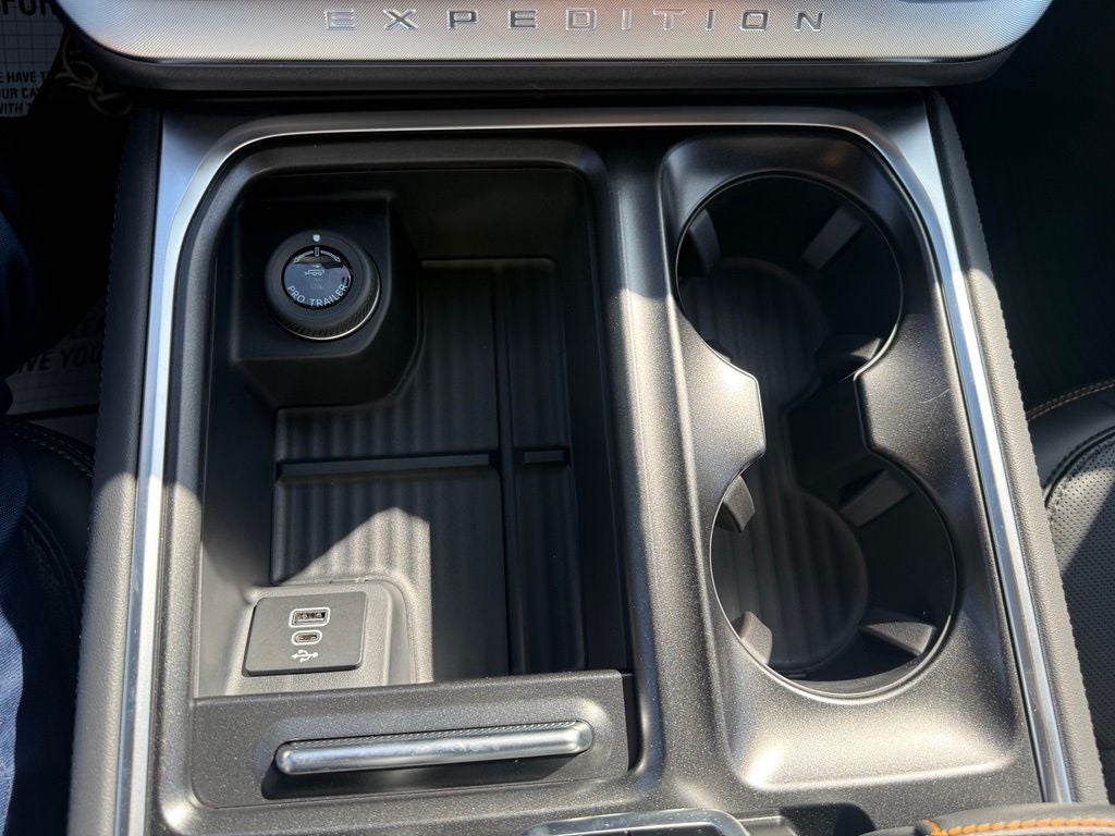 2027 Ford Expedition Tremor