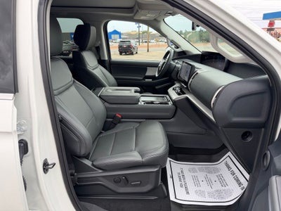 2027 Ford Expedition Active