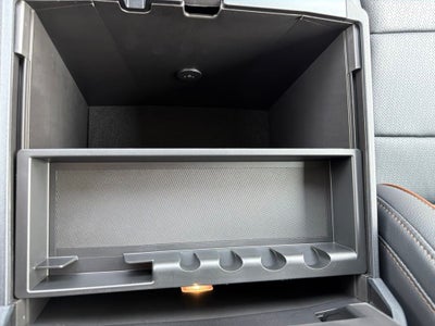 2026 Ford F-250SD Lariat Black Appearance Pkg.