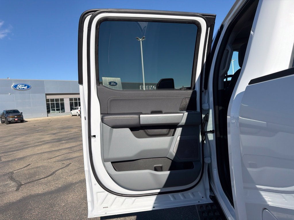 2027 Ford F-250SD XLT Tremor
