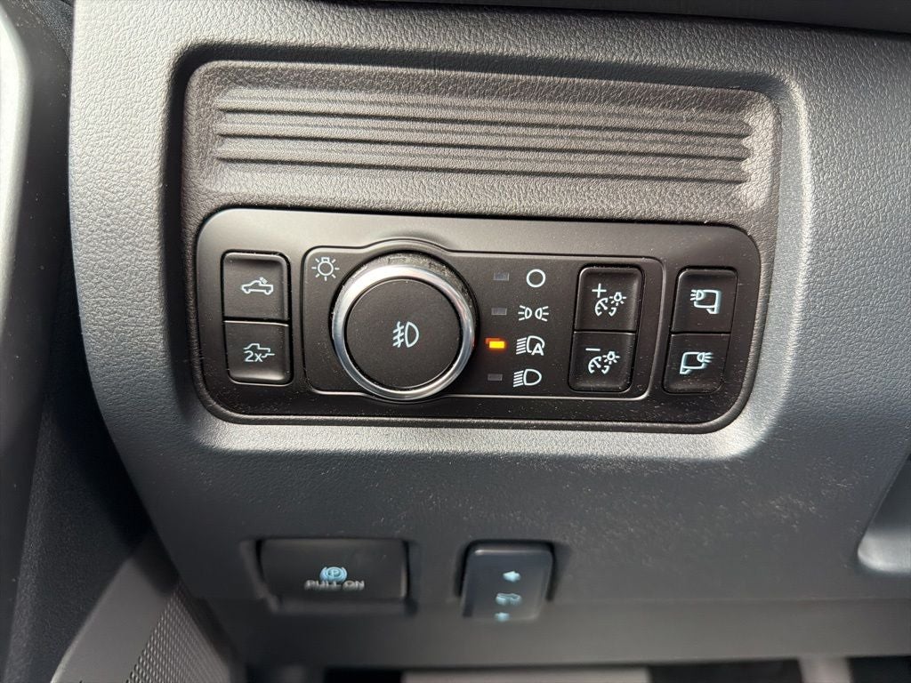 2026 Ford F-350SD Lariat Tremor