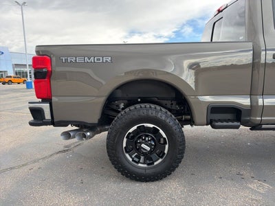 2026 Ford F-350SD Lariat Tremor