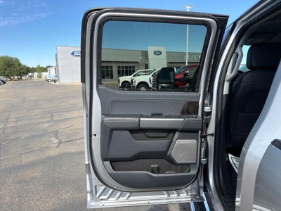 2027 Ford F-350SD Lariat