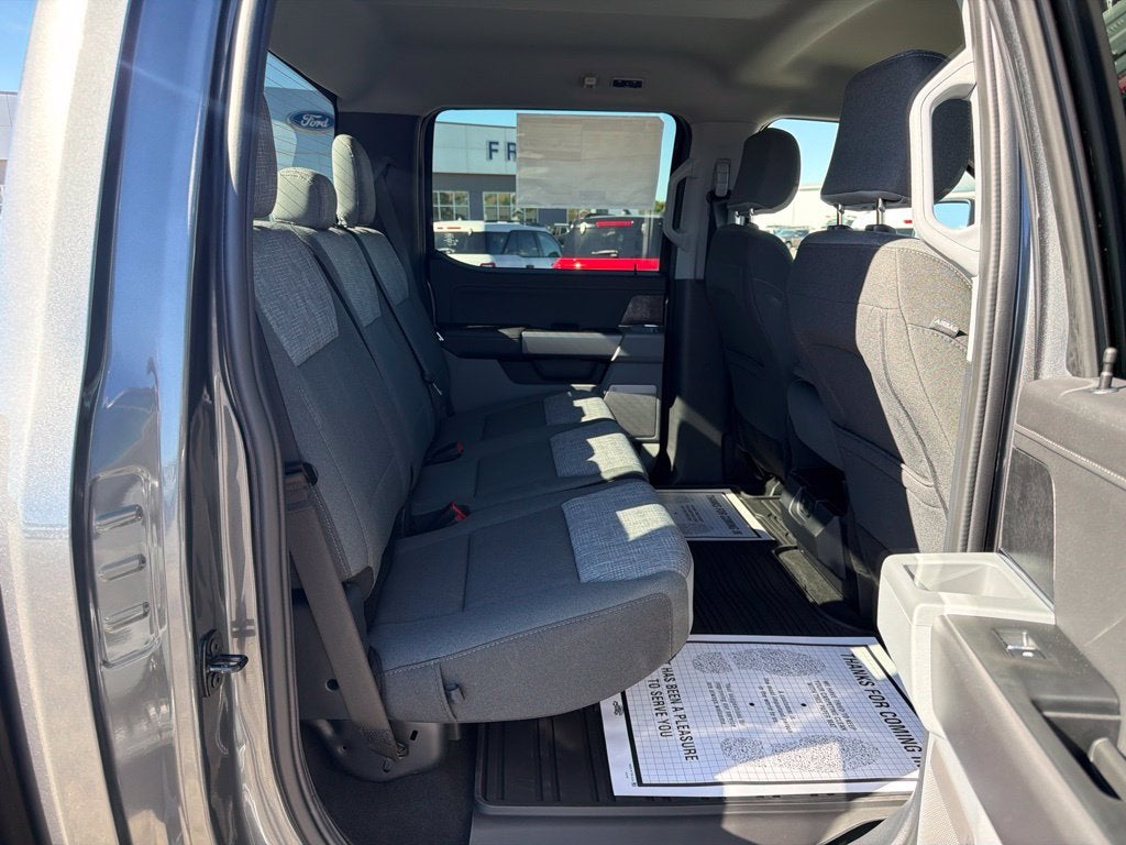 2026 Ford F-350SD XLT Premium Black Appearance Pkg.