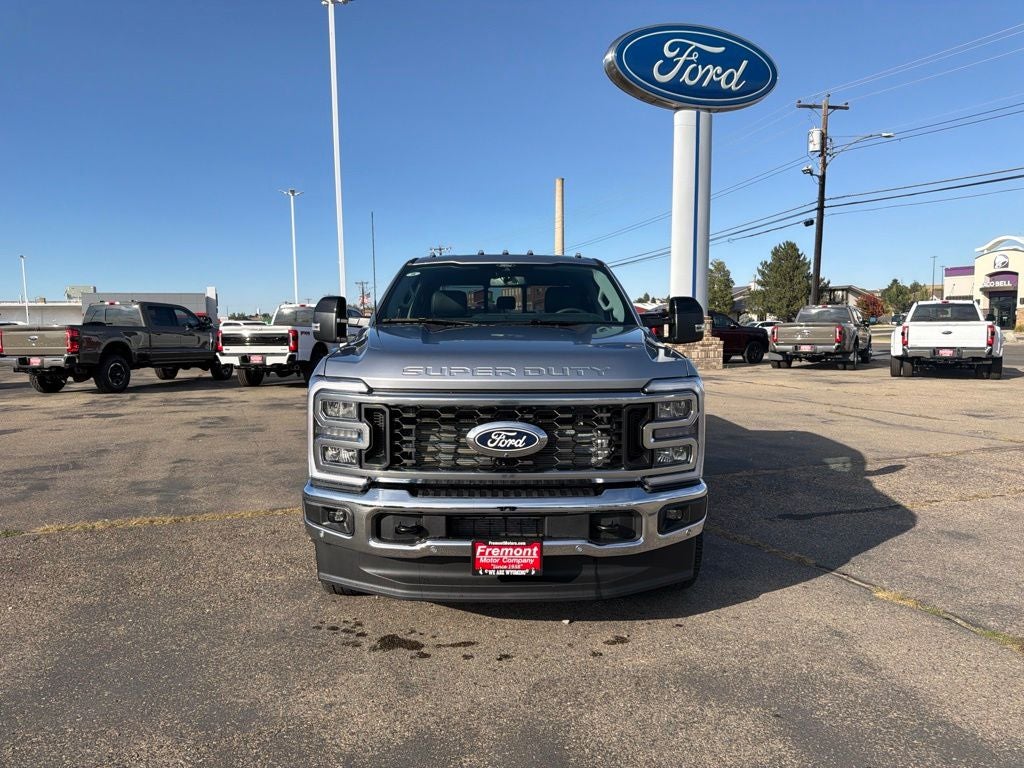 2027 Ford F-350SD Lariat Ultimate DRW