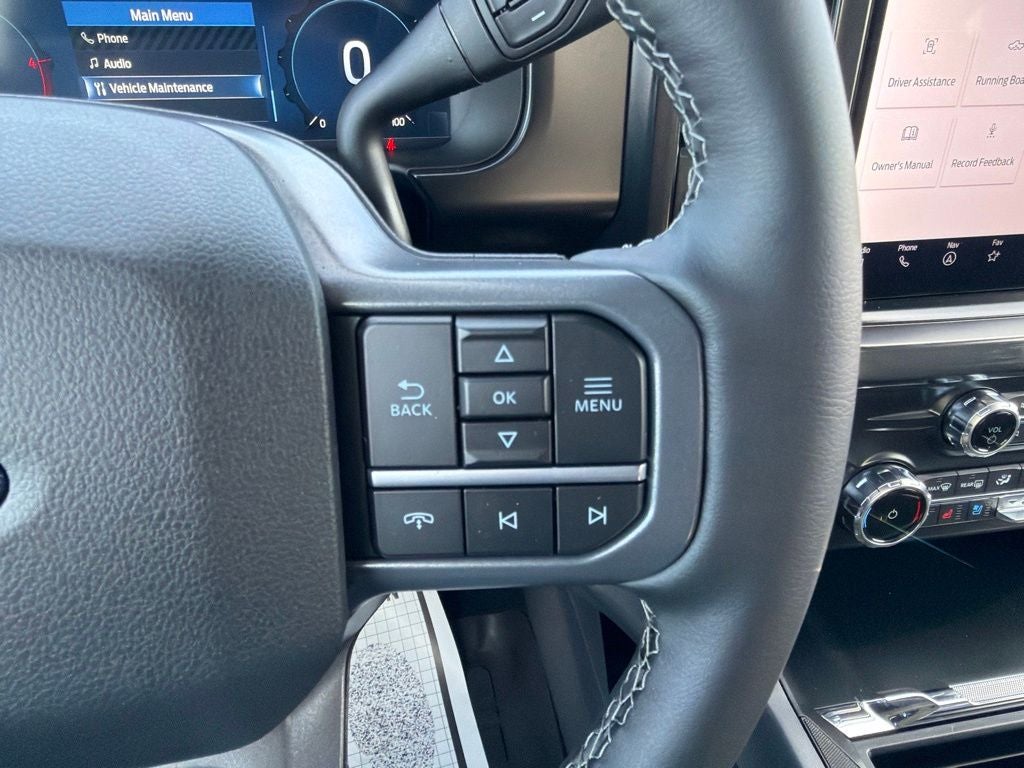 2027 Ford F-350SD Lariat Ultimate DRW