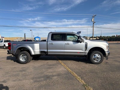 2027 Ford F-350SD Lariat Ultimate DRW