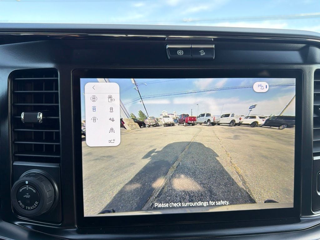 2027 Ford F-350SD Lariat Ultimate DRW