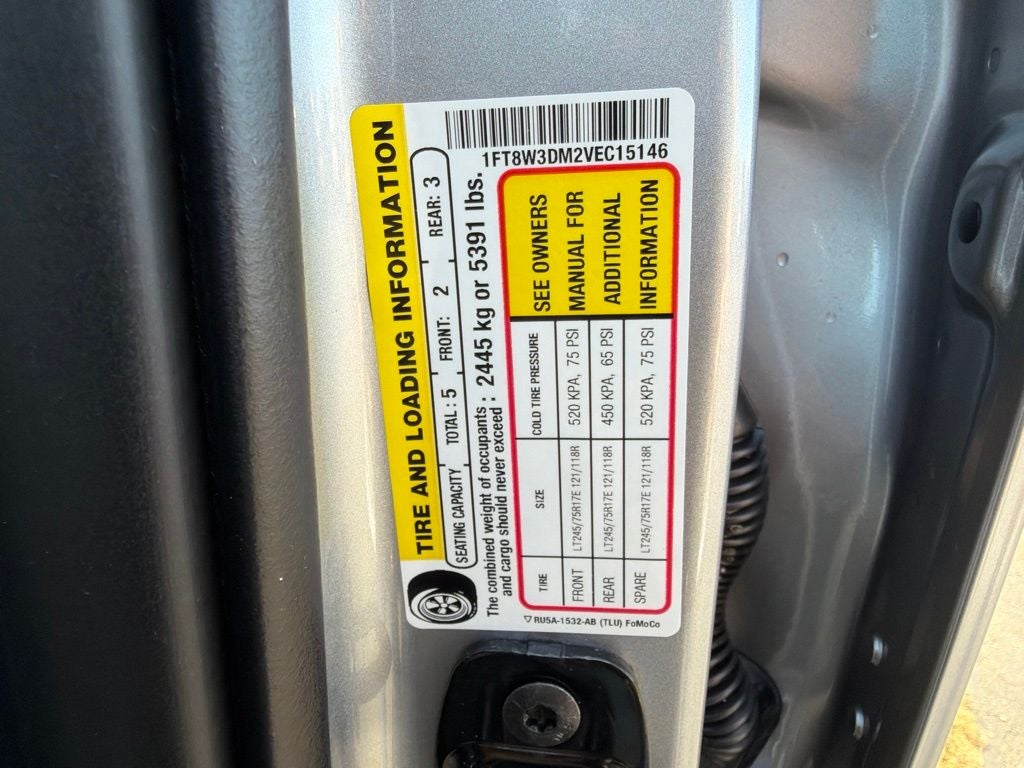 2027 Ford F-350SD Lariat Ultimate DRW