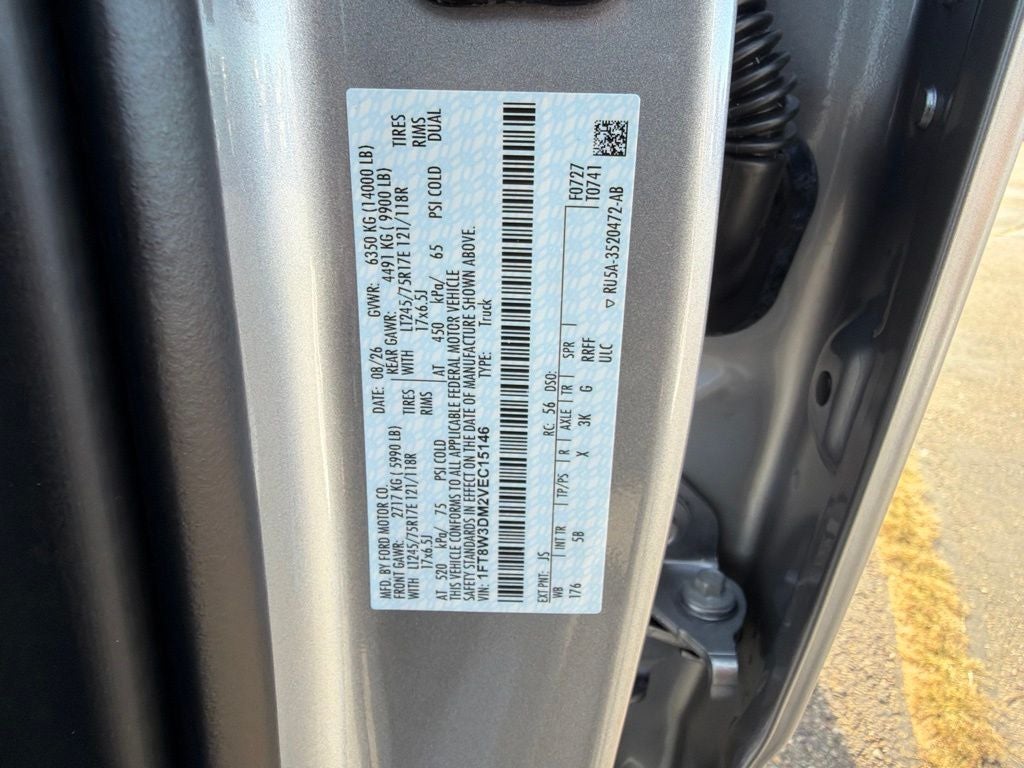 2027 Ford F-350SD Lariat Ultimate DRW