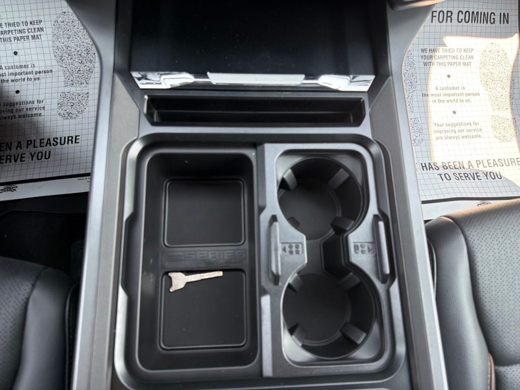 2026 Ford F-350SD Lariat DRW