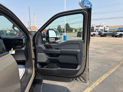 2026 Ford F-350SD Lariat DRW