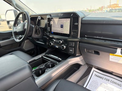 2026 Ford F-350SD Lariat DRW