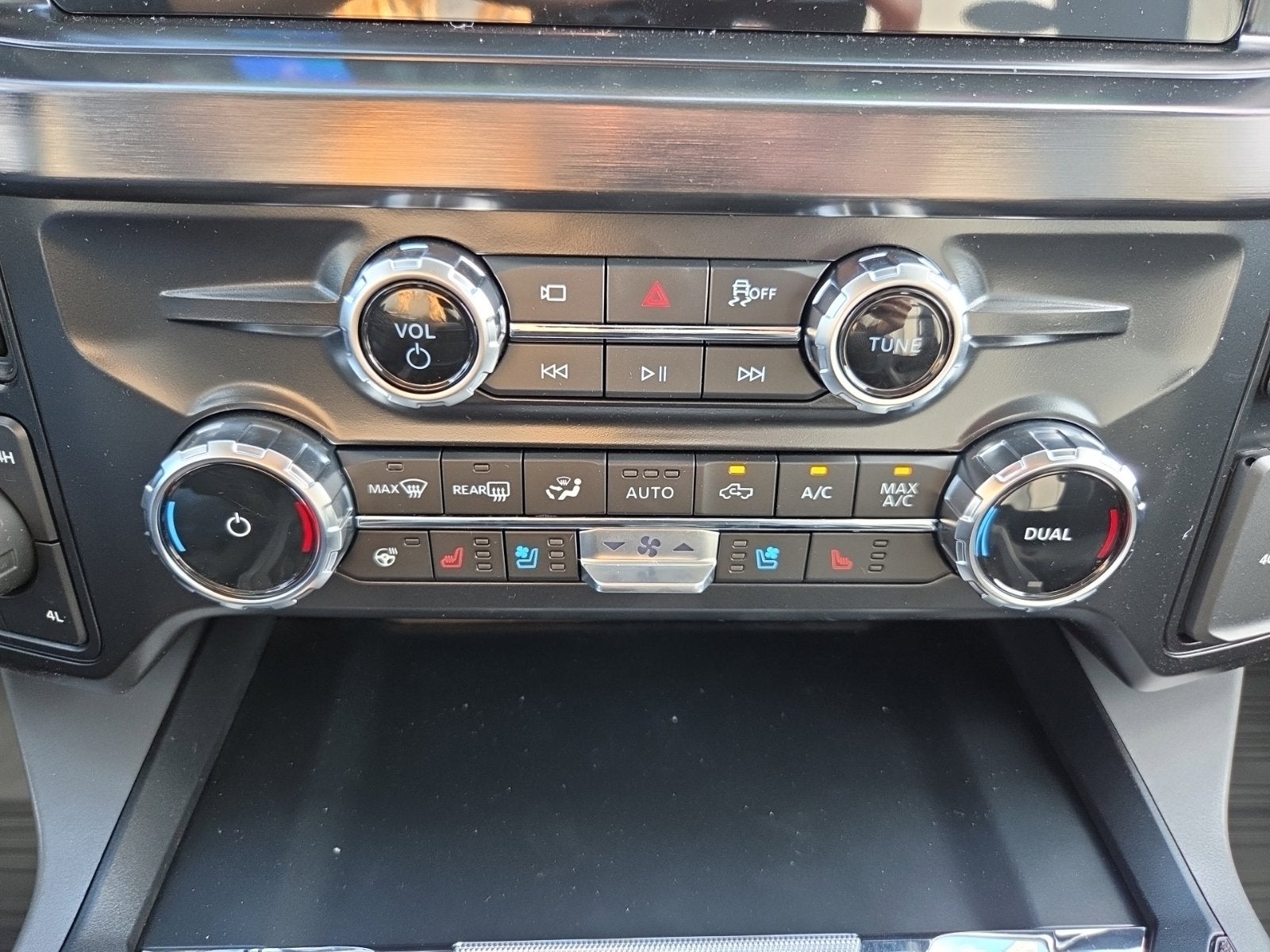 2027 Ford F-250SD Lariat Tremor