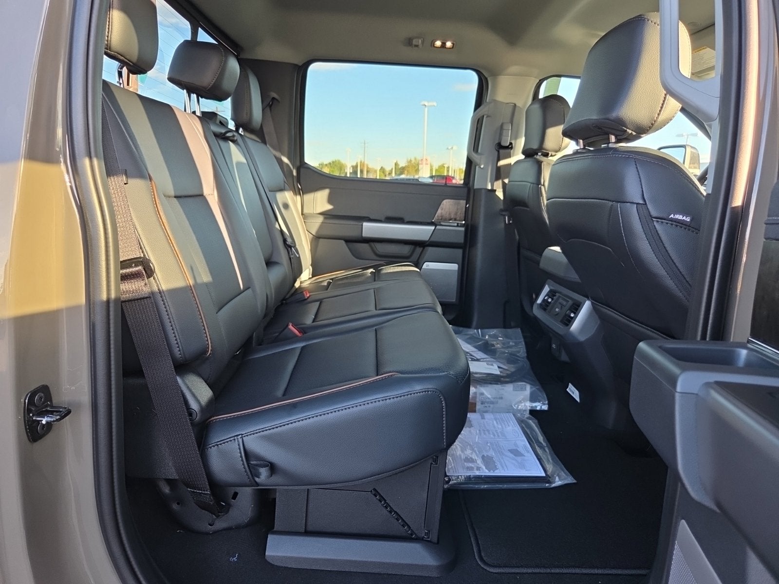 2027 Ford F-350SD Lariat Tremor
