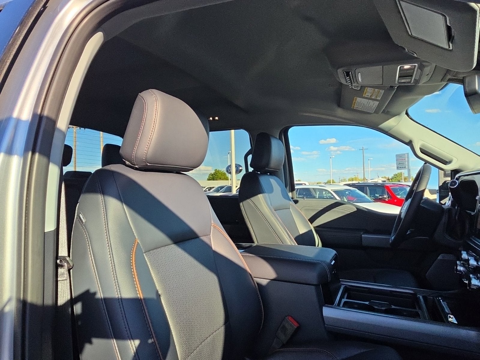 2027 Ford F-350SD Lariat