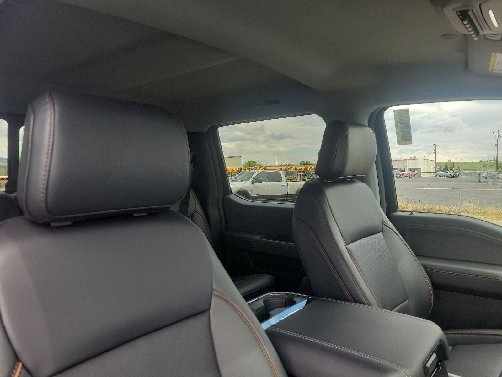 2026 Ford F-350SD Lariat Tremor