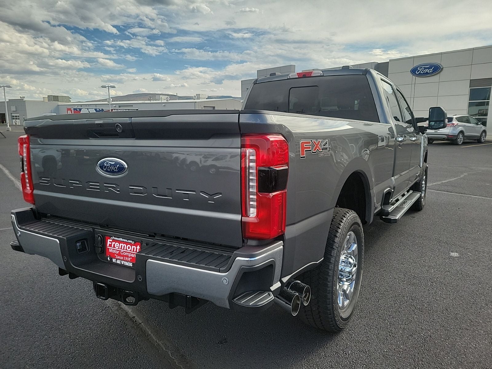 2026 Ford F-350SD Lariat