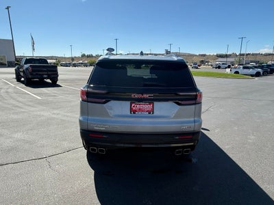 2025 GMC Acadia AT4