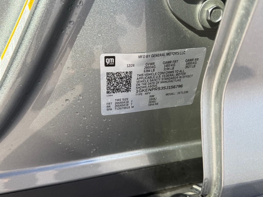 2025 GMC Acadia AT4