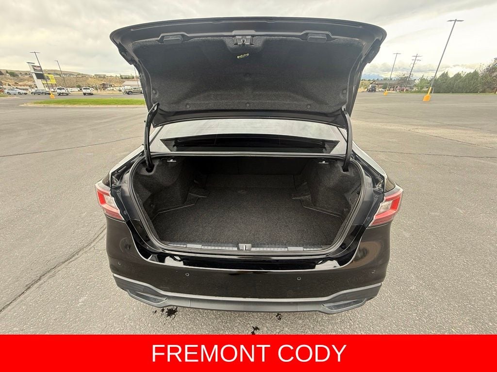 2022 Subaru Legacy 2.5i Sport