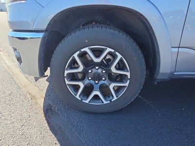 2025 RAM 1500 Laie Crew Cab 4x4 5'7' Box