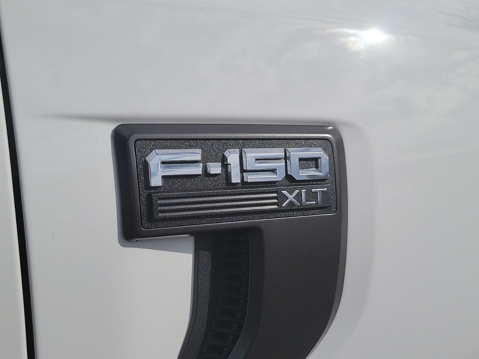2023 Ford F-150 Base