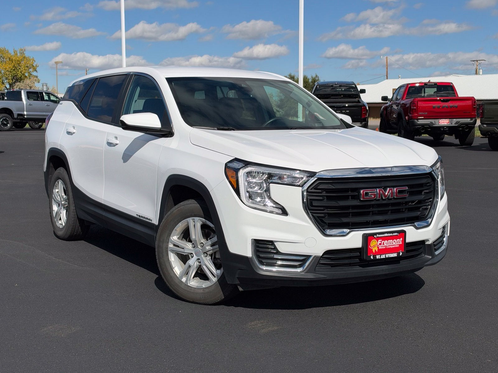 2024 GMC Terrain AWD SLE